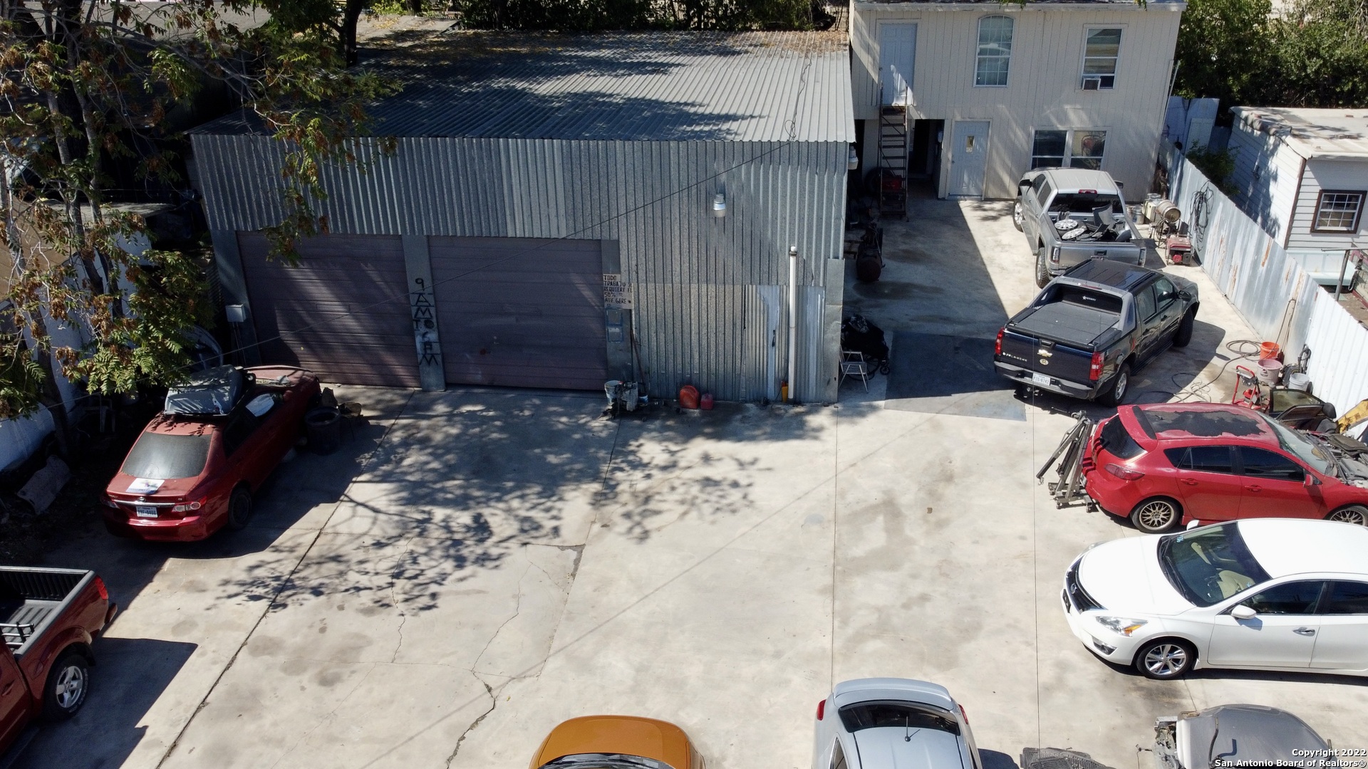 915 N Zarzamora Street San Antonio TX 78207