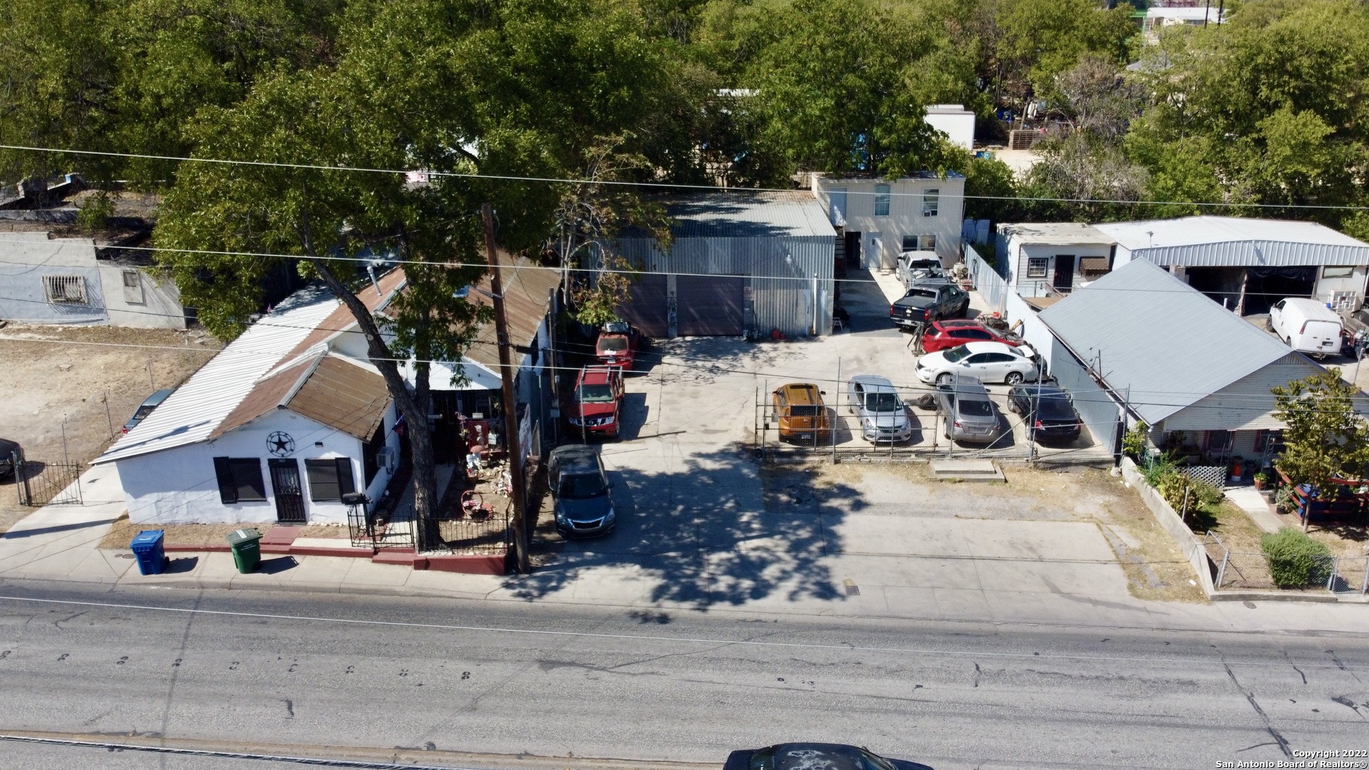 915 N Zarzamora Street San Antonio TX 78207