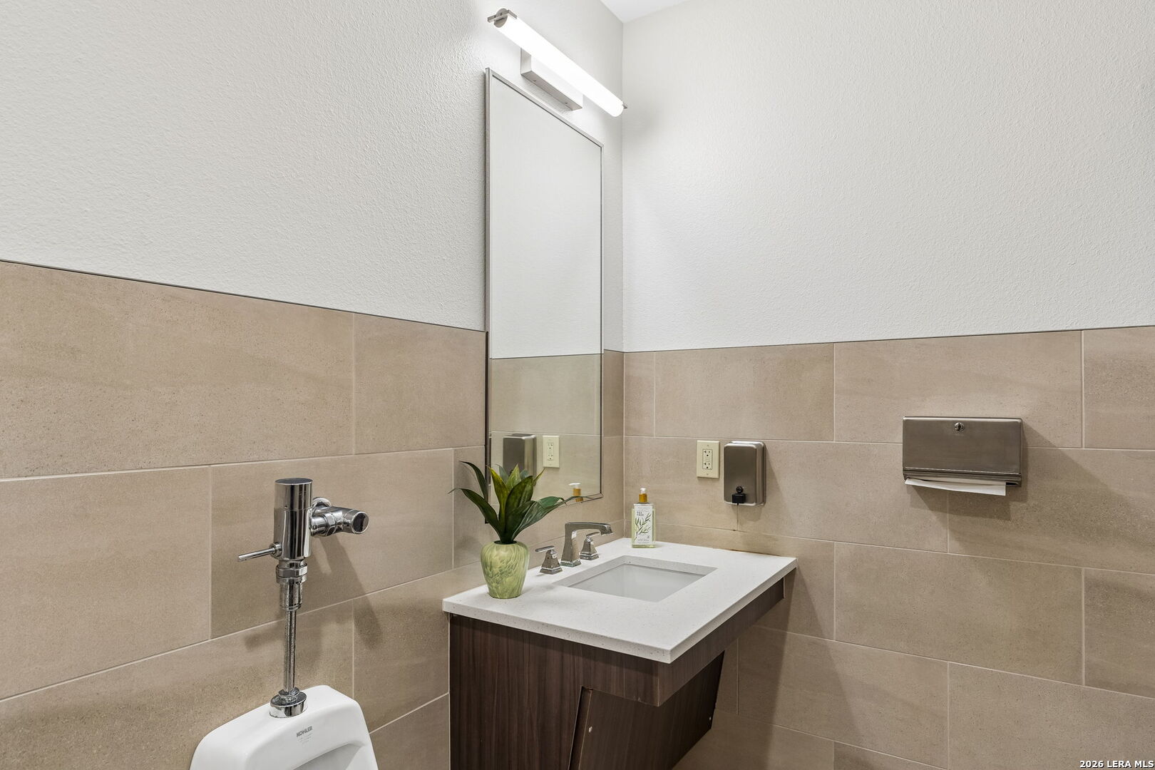 4358 Lockhill Selma Road San Antonio TX 78249