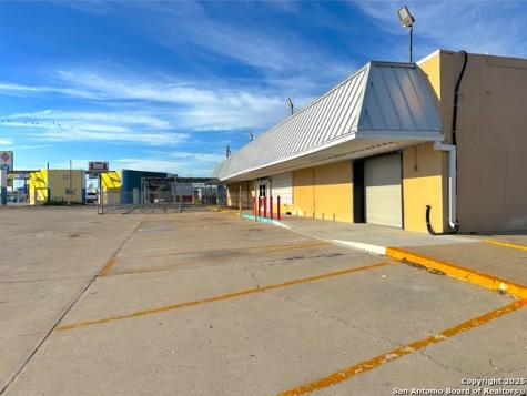 616 Us Highway 181 Taft TX 78390