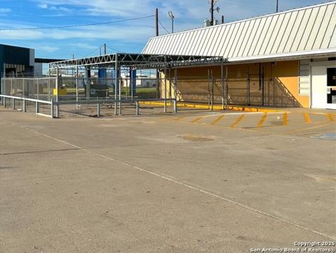 616 Us Highway 181 Taft TX 78390