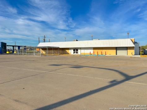 616 Us Highway 181 Taft TX 78390