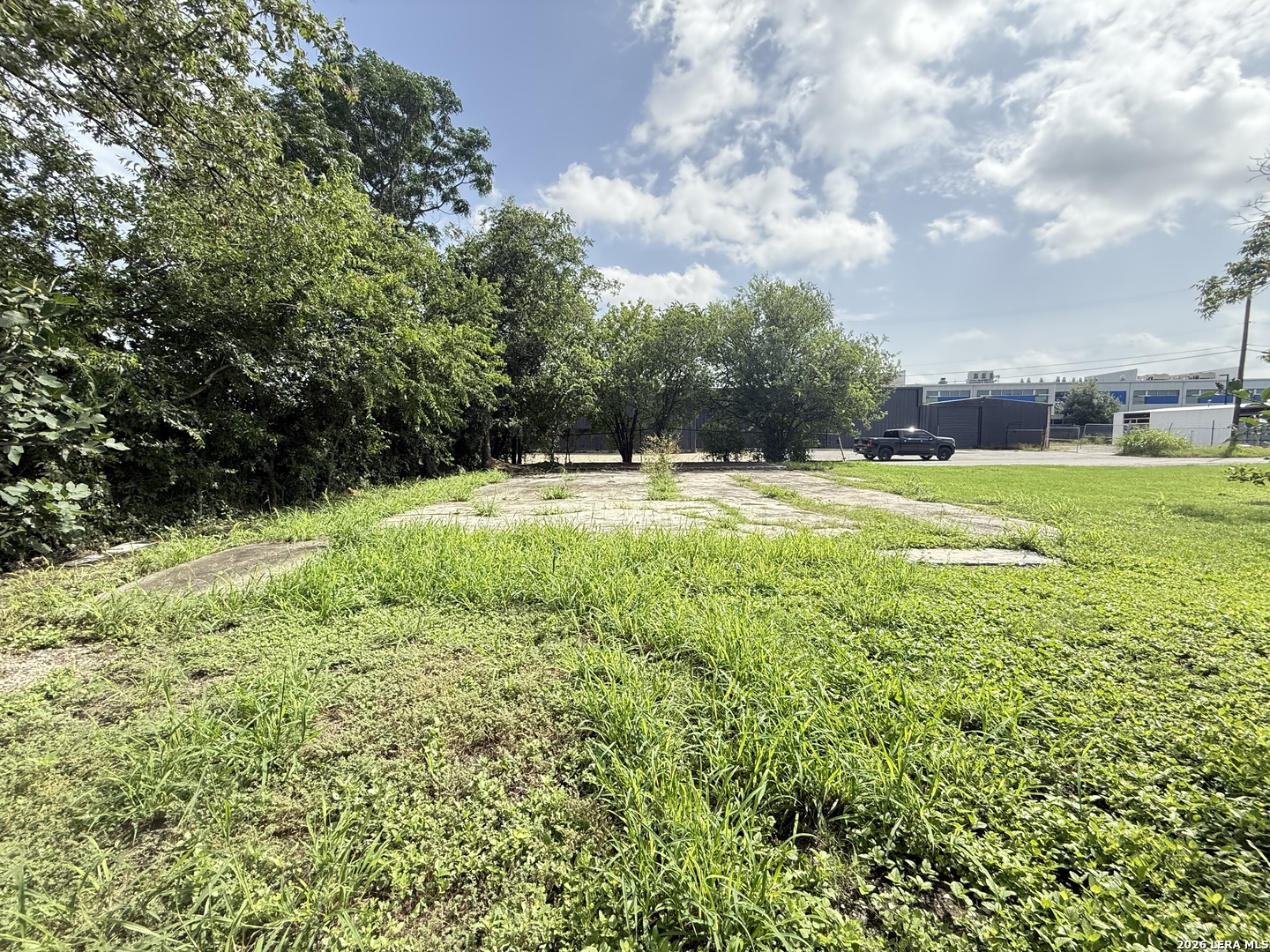 246 W Lachapelle San Antonio TX 78204
