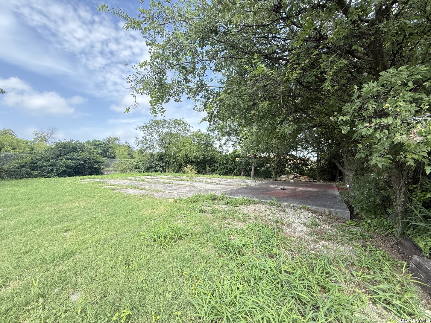 246 W Lachapelle San Antonio TX 78204