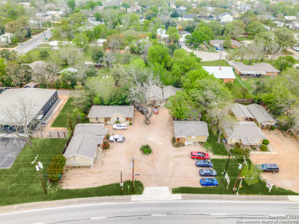 916-930 E Blanco Boerne TX 78006