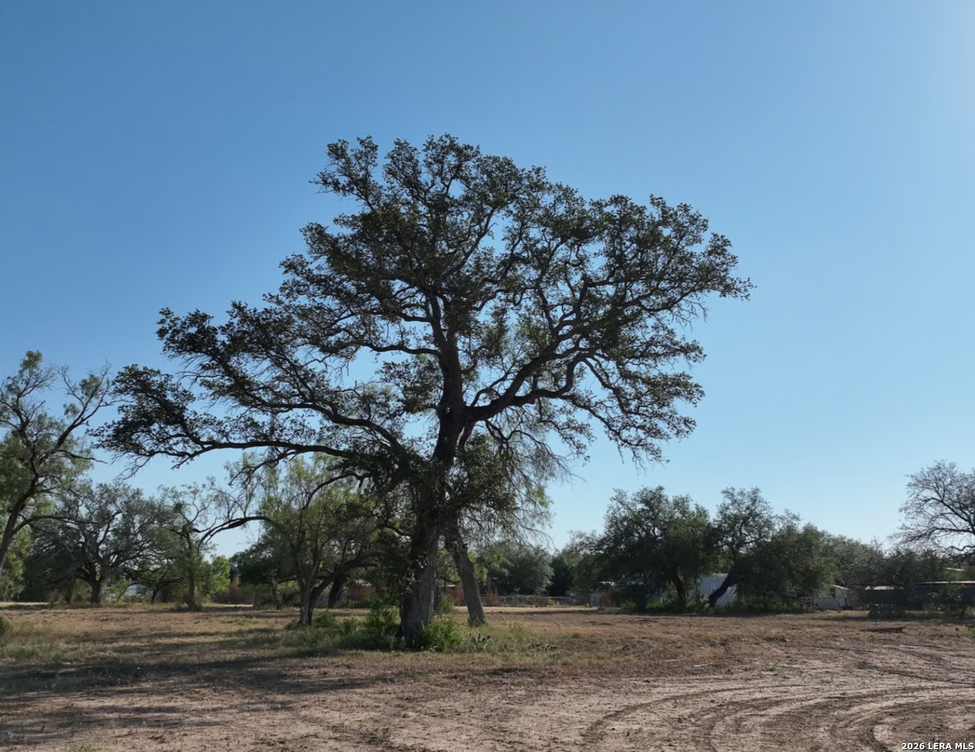 146 18th Hondo TX 78861