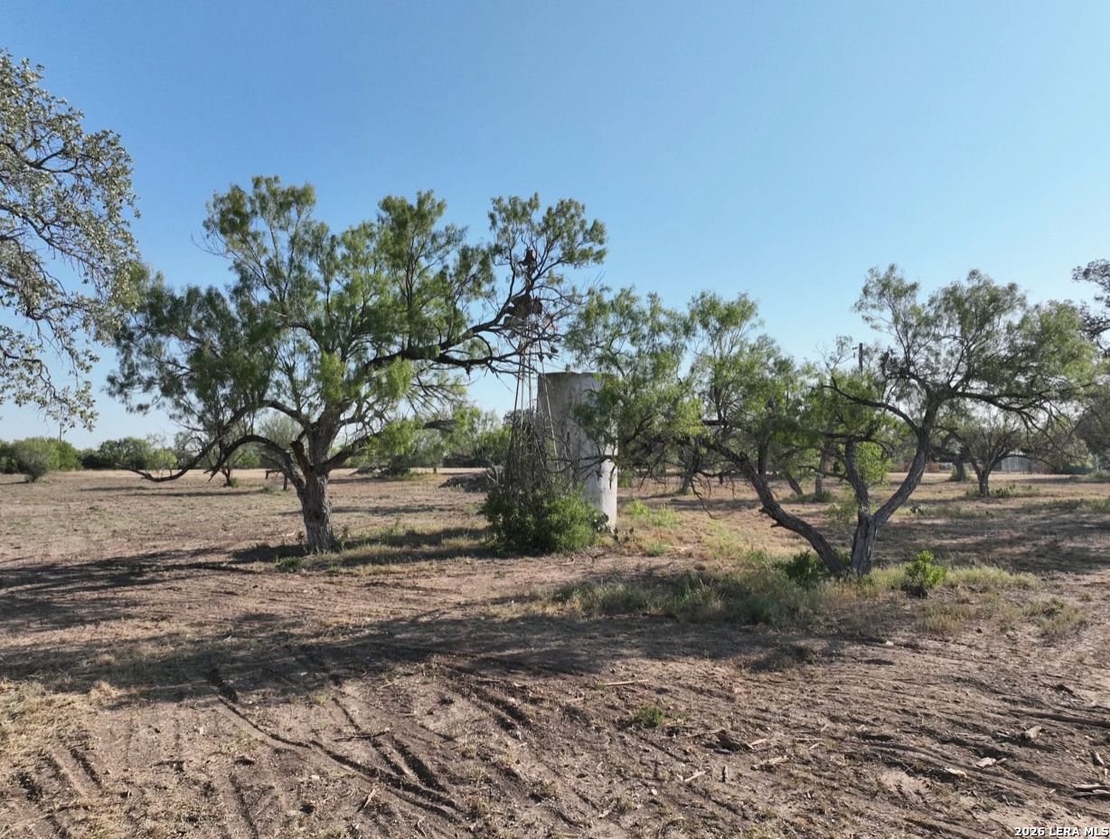 146 18th Hondo TX 78861