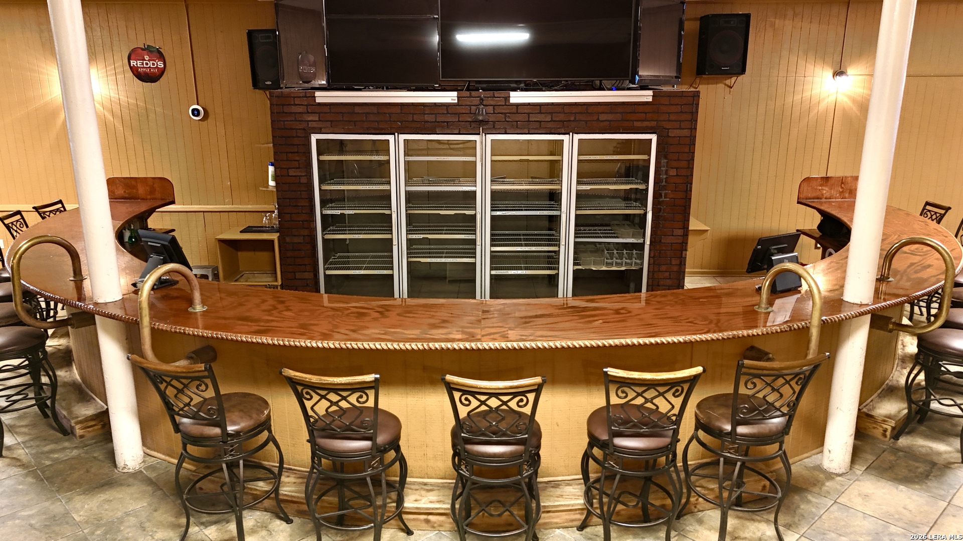 209 N Washington Street Beeville TX 78102