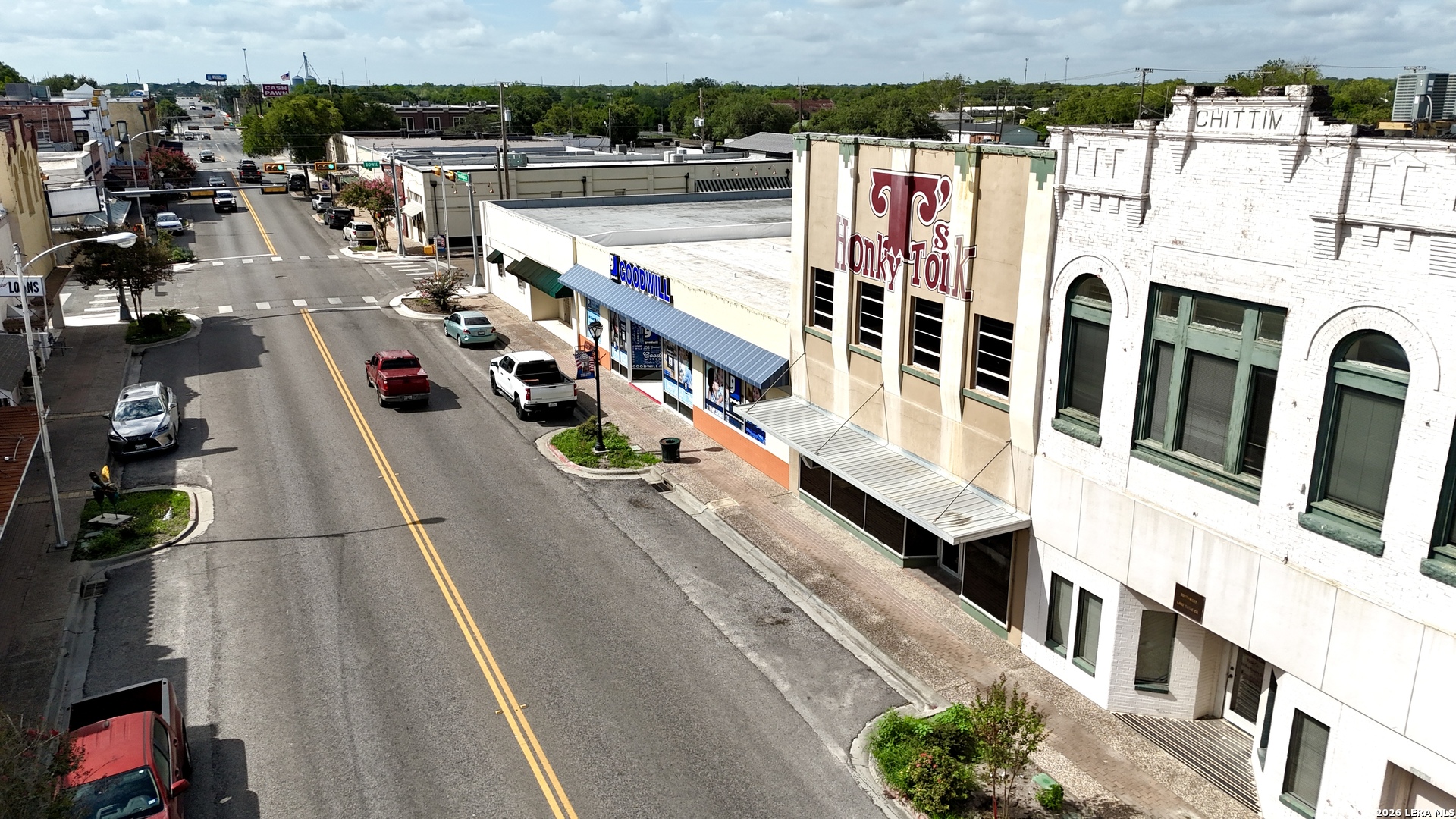 209 N Washington Street Beeville TX 78102