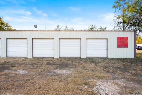 111 W Second Street Camp Wood TX 78833