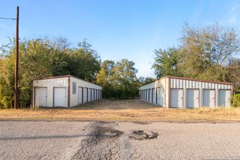 111 W Second Street Camp Wood TX 78833