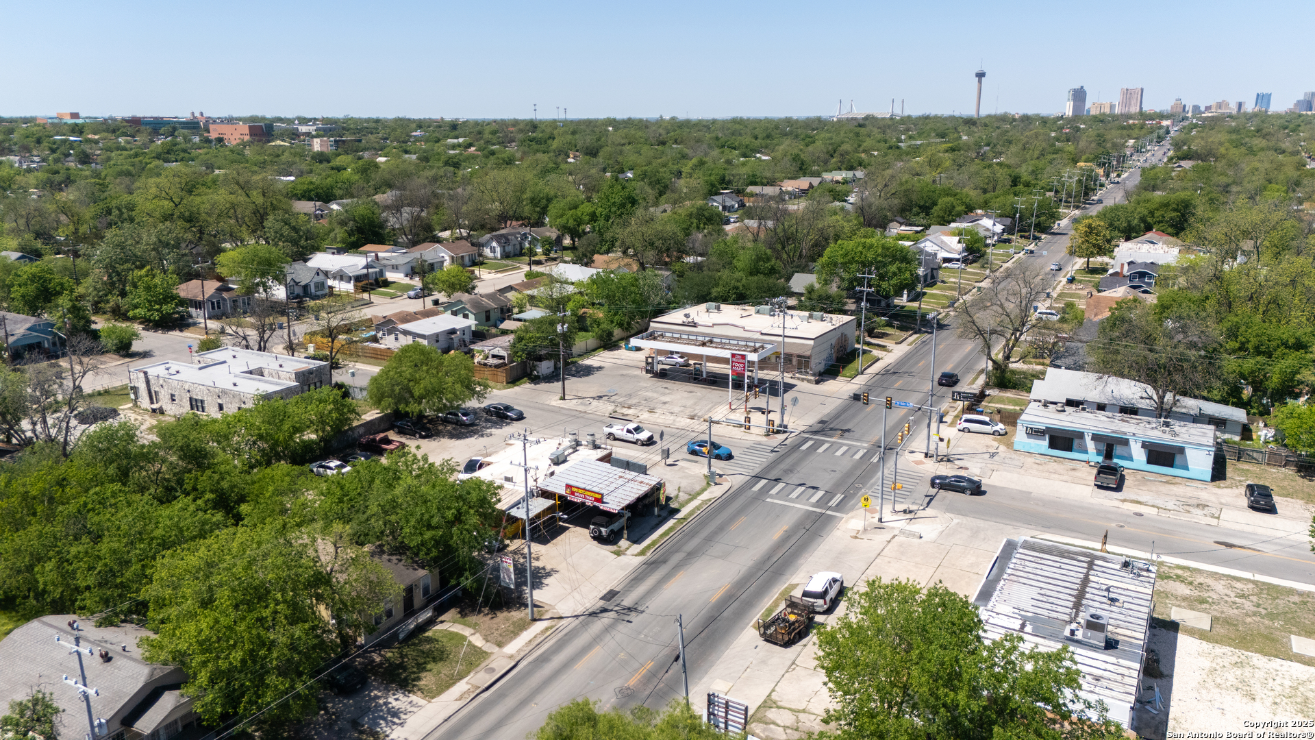 2802 E Houston San Antonio TX 78202