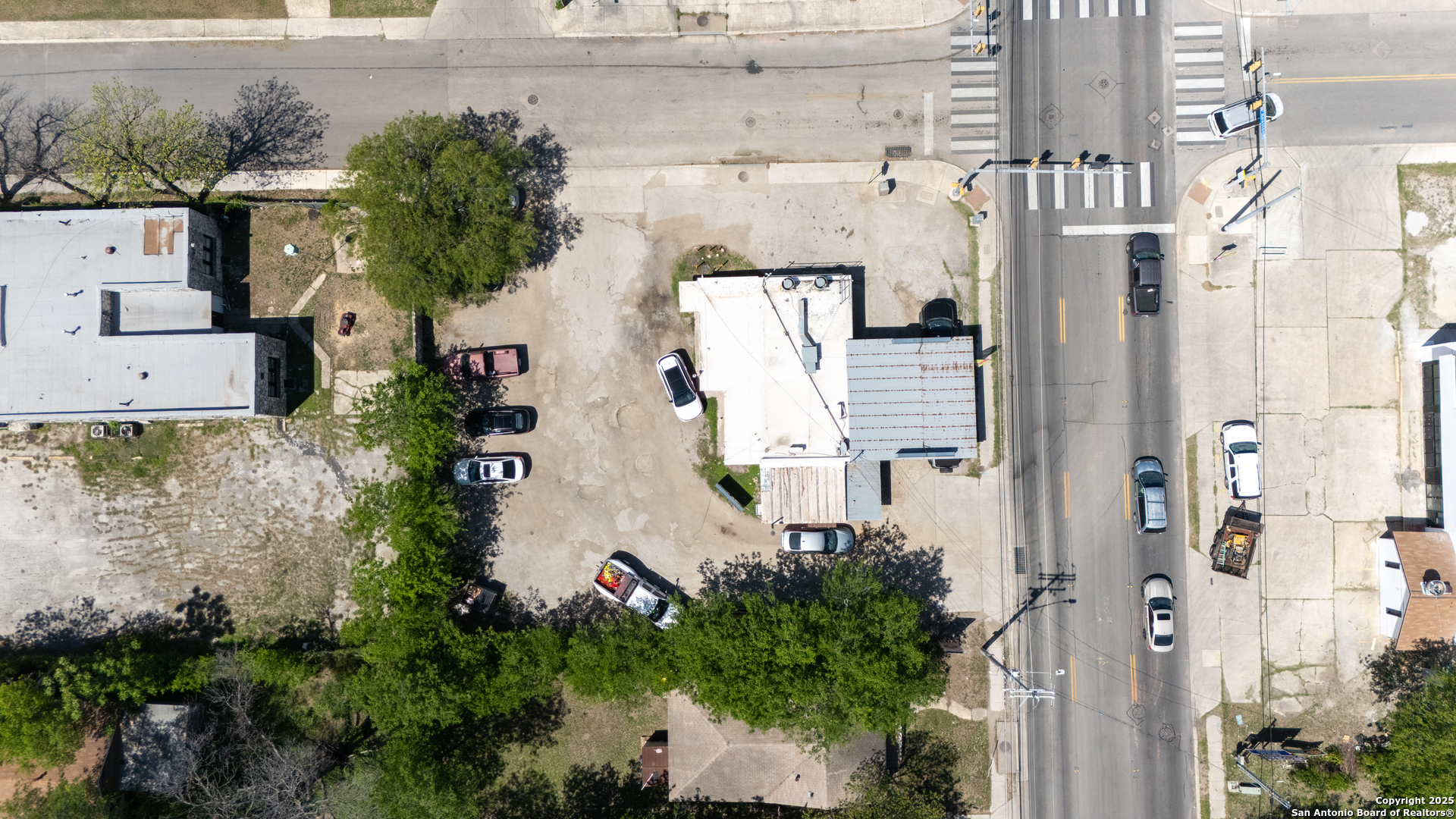 2802 E Houston San Antonio TX 78202