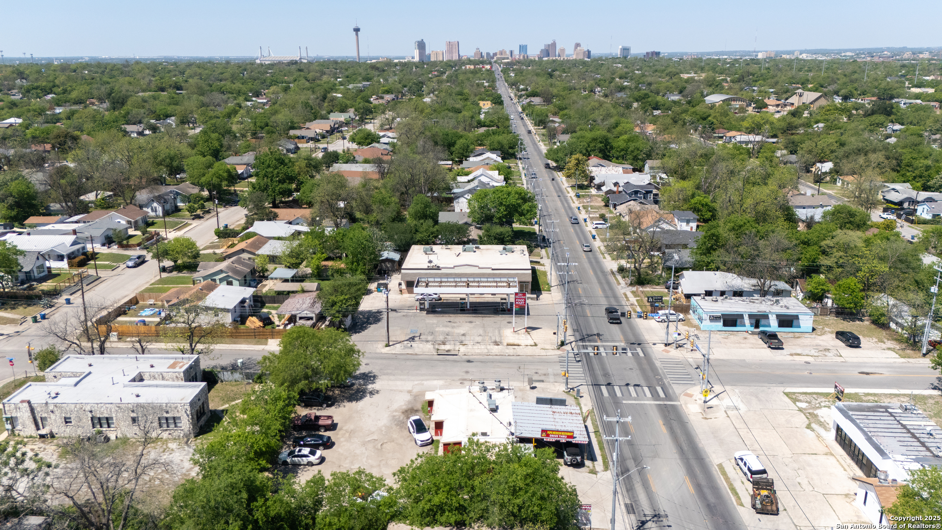 2802 E Houston San Antonio TX 78202