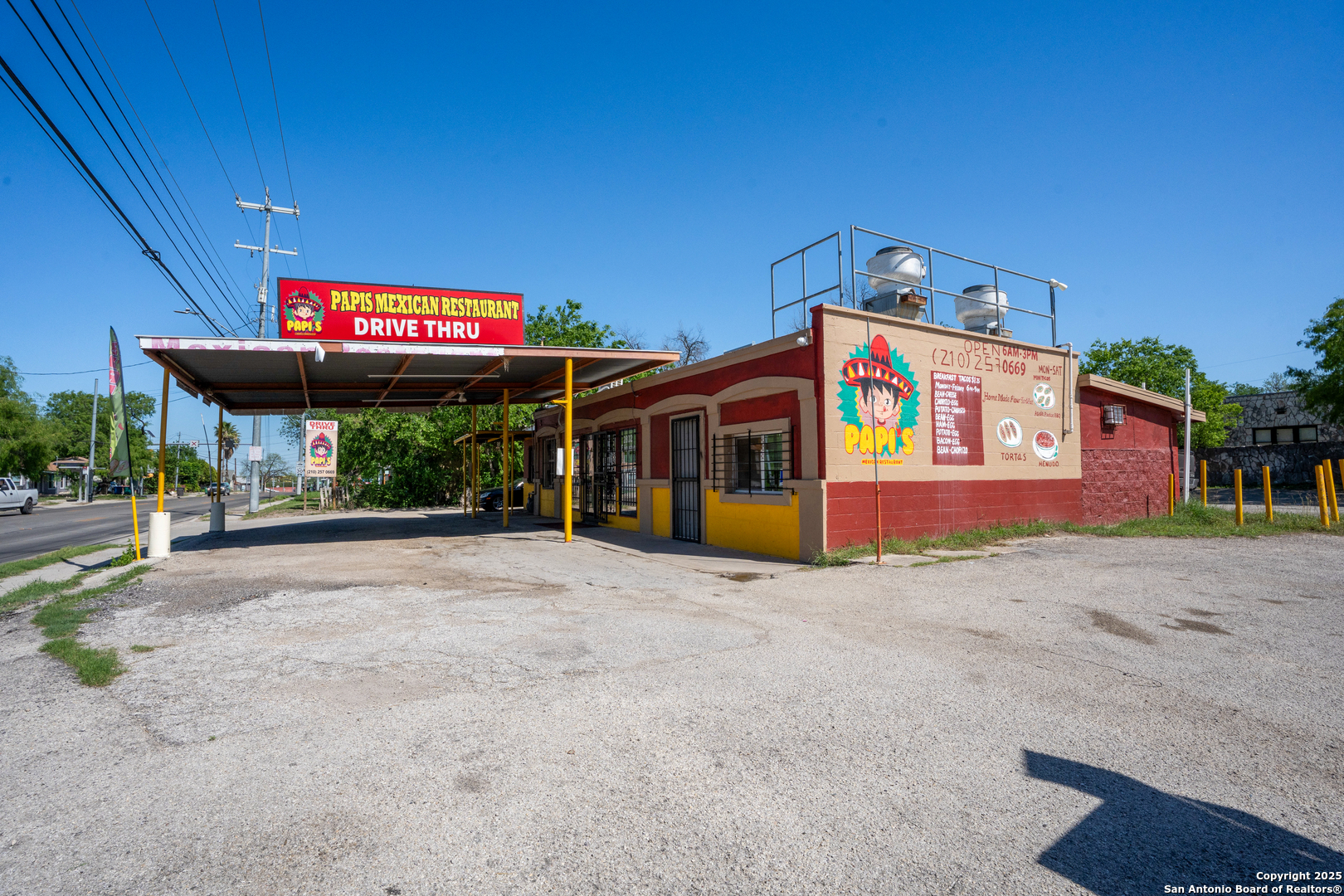 2802 E Houston San Antonio TX 78202