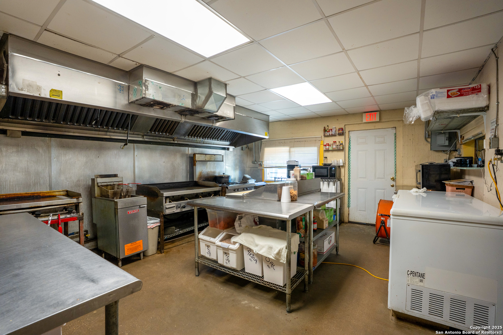 2802 E Houston San Antonio TX 78202