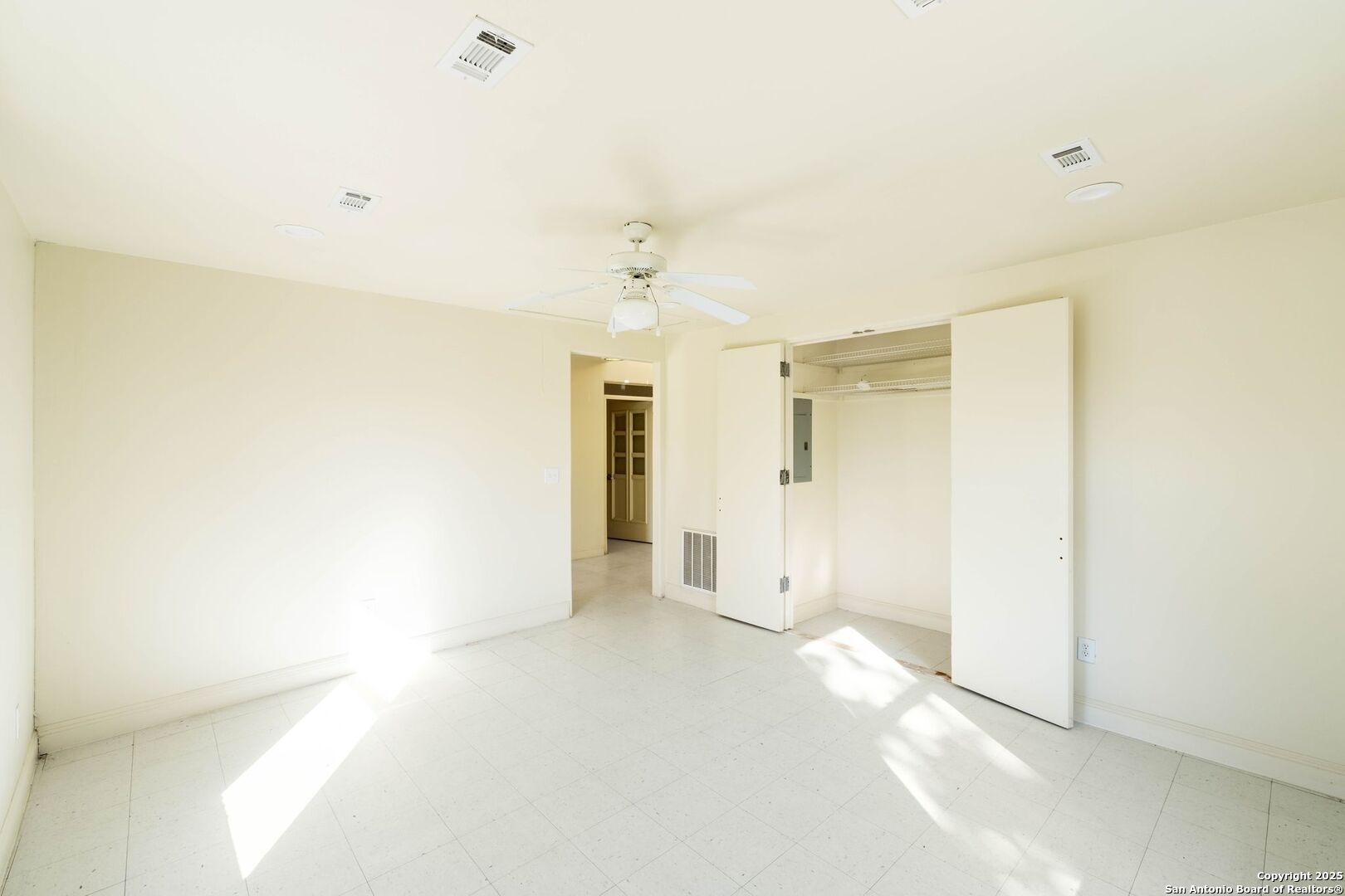 812 S Hackberry Street San Antonio TX 78203