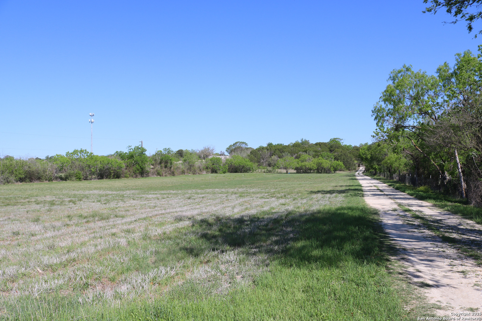 17245 Nacogdoches San Antonio TX 78266