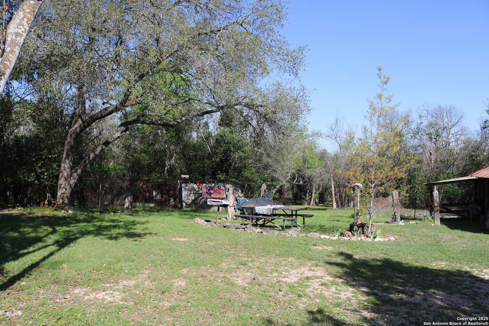 17245 Nacogdoches San Antonio TX 78266