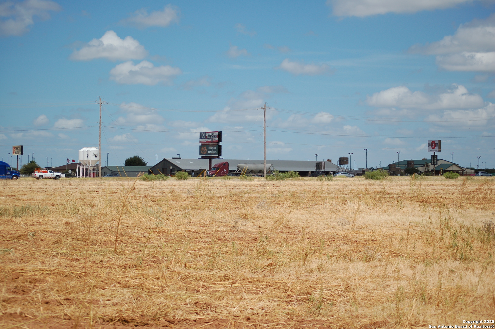 Tbd Ih 35 Pearsall TX 78061