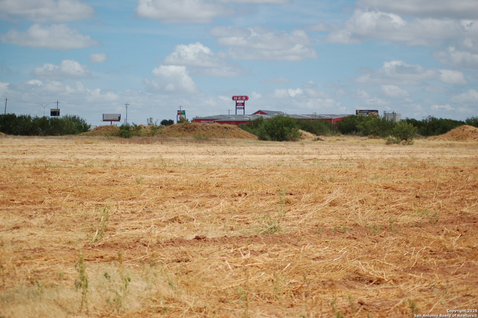 Tbd Ih 35 Pearsall TX 78061