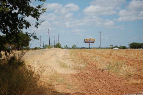 Tbd Ih 35 Pearsall TX 78061
