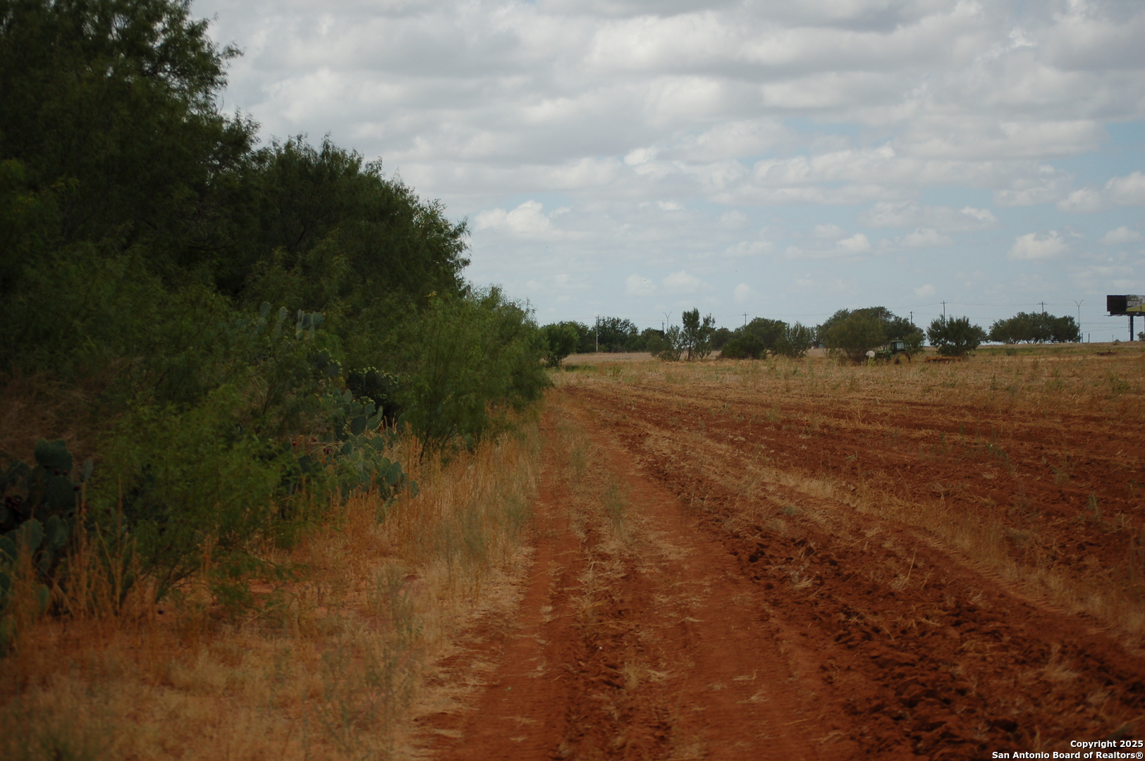 Tbd Ih 35 Pearsall TX 78061