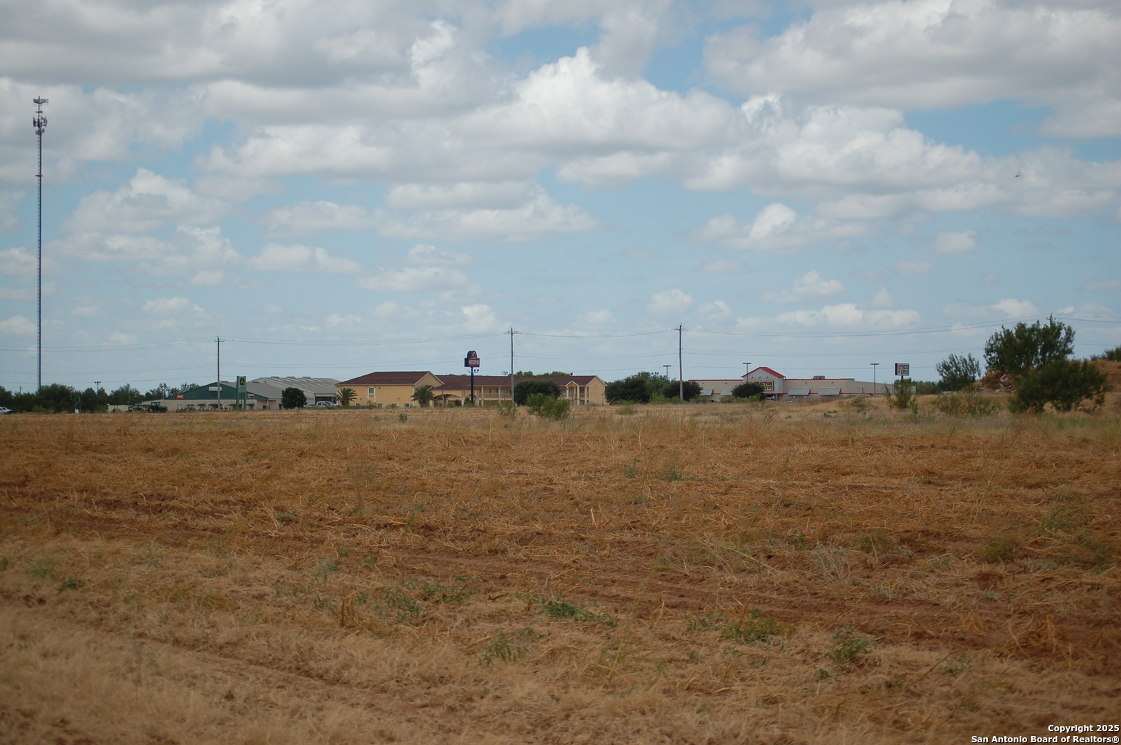 Tbd Ih 35 Pearsall TX 78061