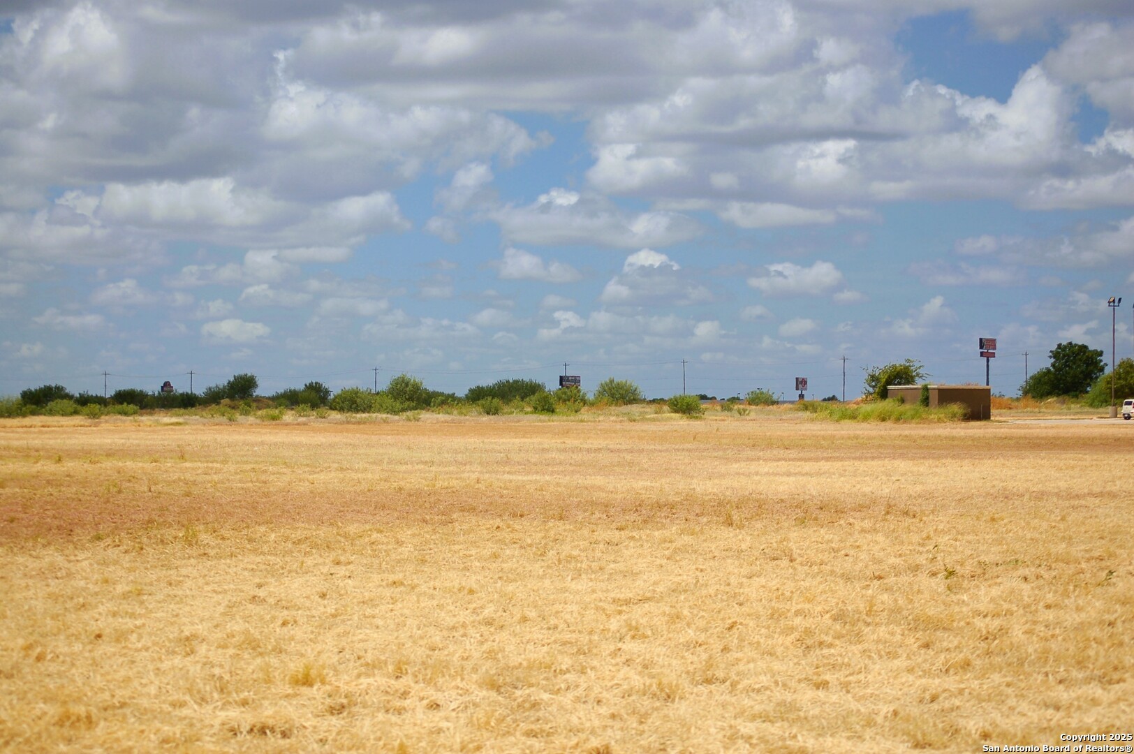 Tbd Ih 35 Pearsall TX 78061