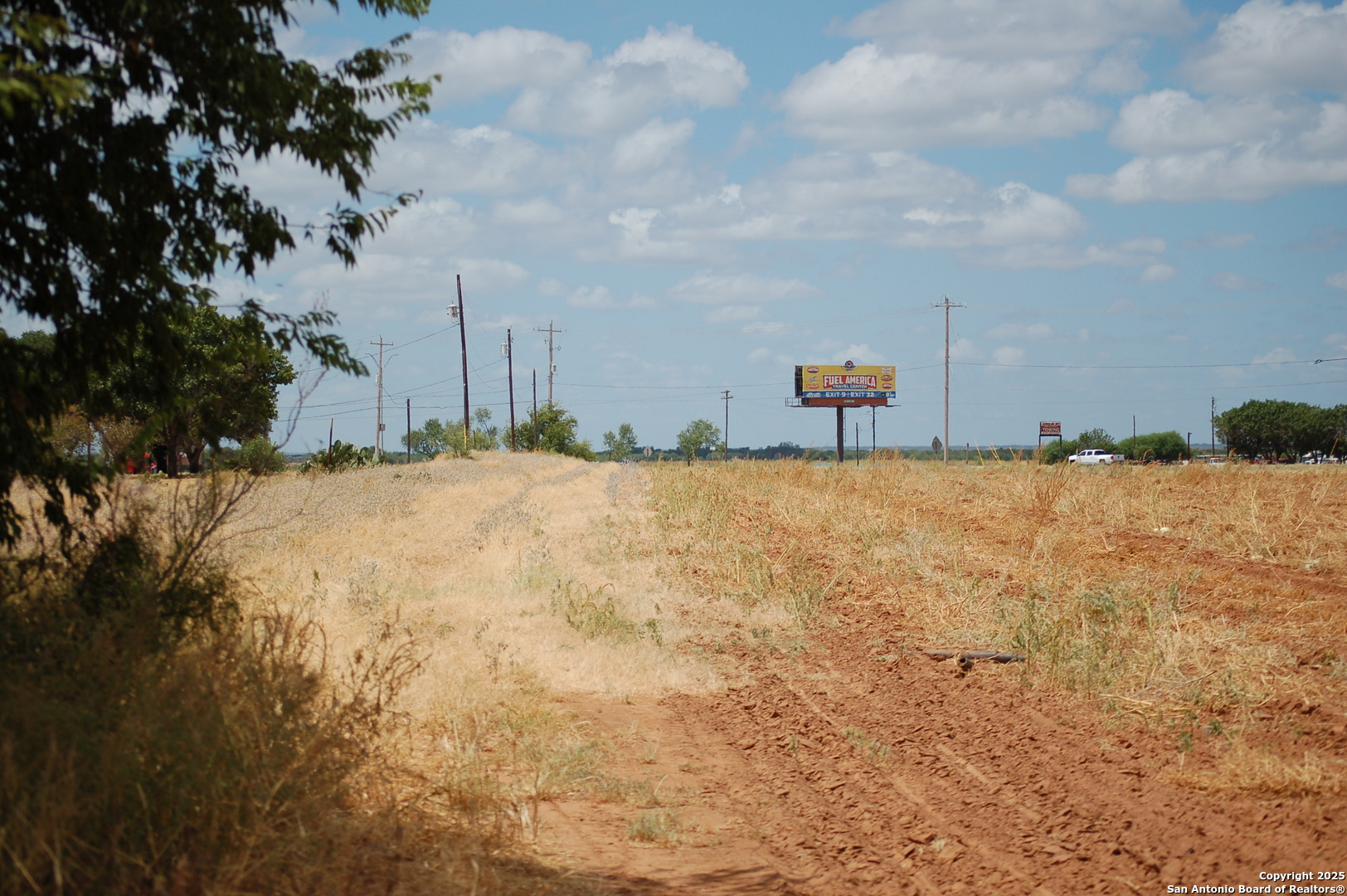 Tbd Ih 35 Pearsall TX 78061