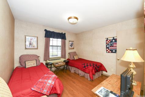 292 W Bartlett Drive Buda TX 78610