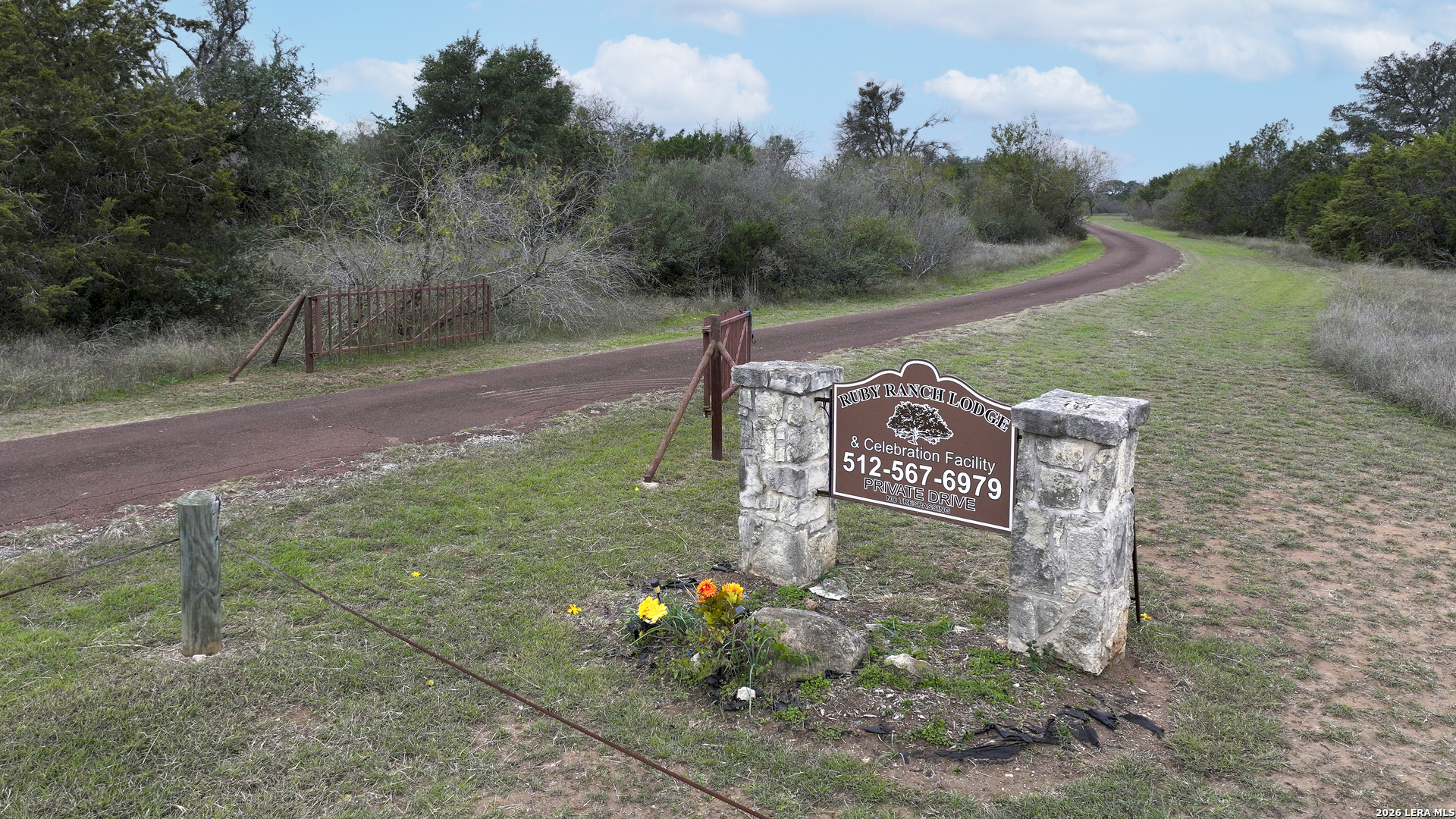 292 W Bartlett Drive Buda TX 78610