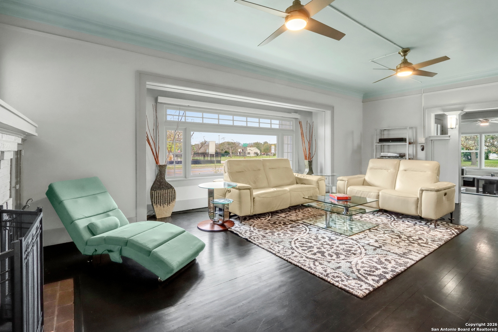 503 S Austin Seguin TX 78155
