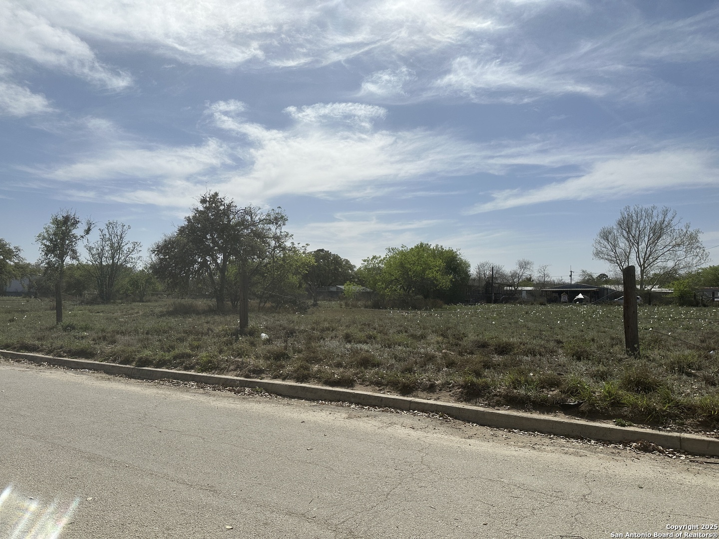 219 Depot Street Pleasanton TX 78064