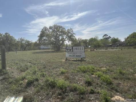 219 Depot Street Pleasanton TX 78064