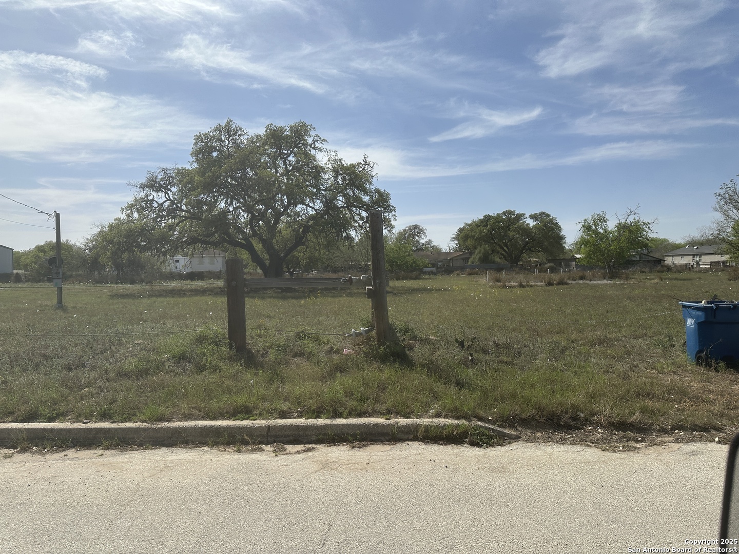 219 Depot Street Pleasanton TX 78064