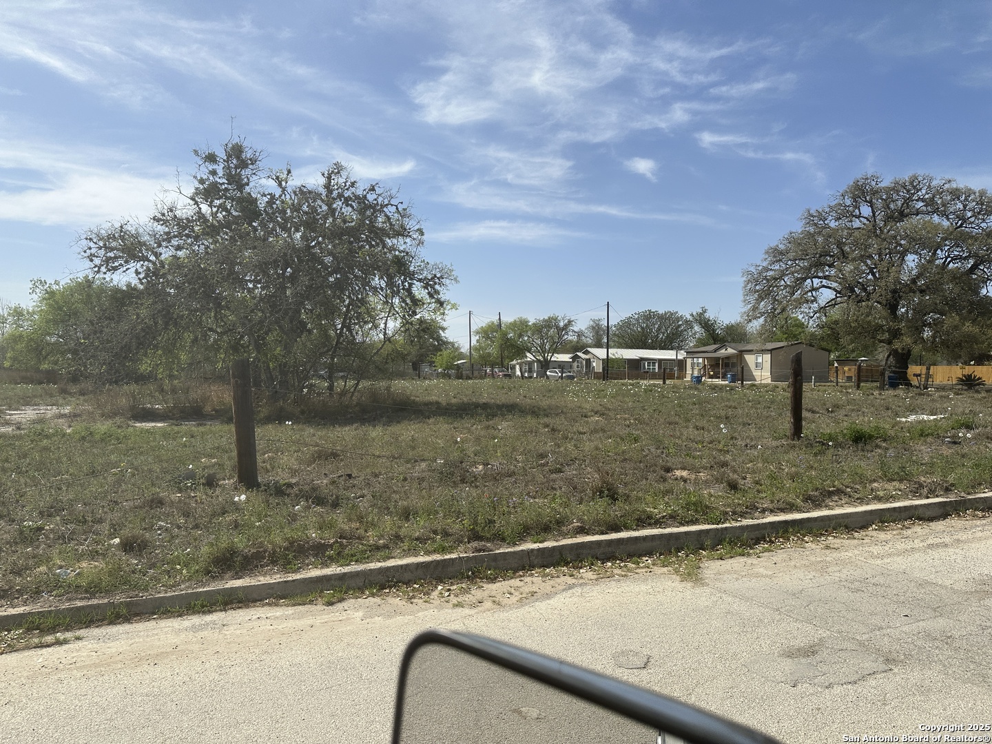 219 Depot Street Pleasanton TX 78064