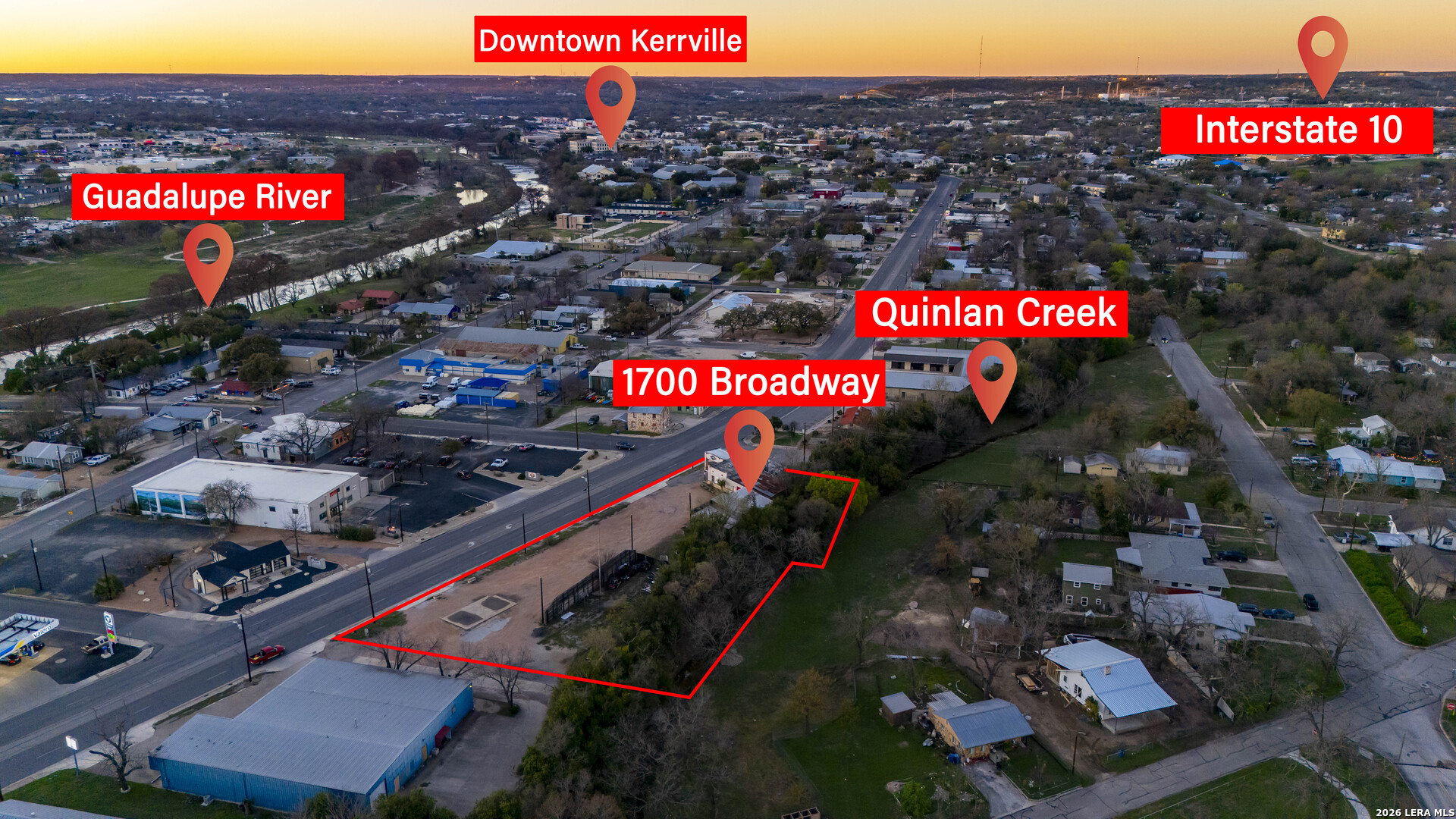 1704 Broadway Kerrville TX 78028