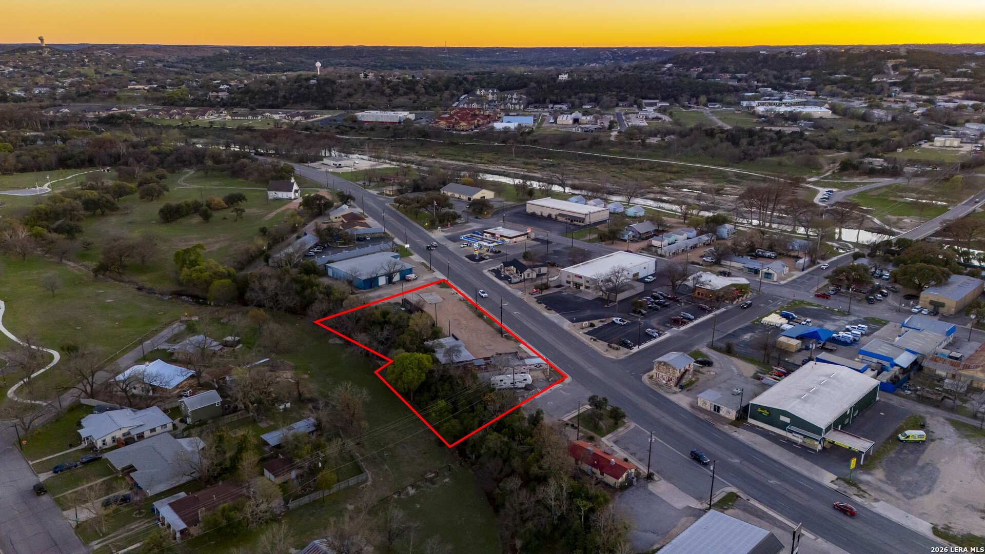 1704 Broadway Kerrville TX 78028