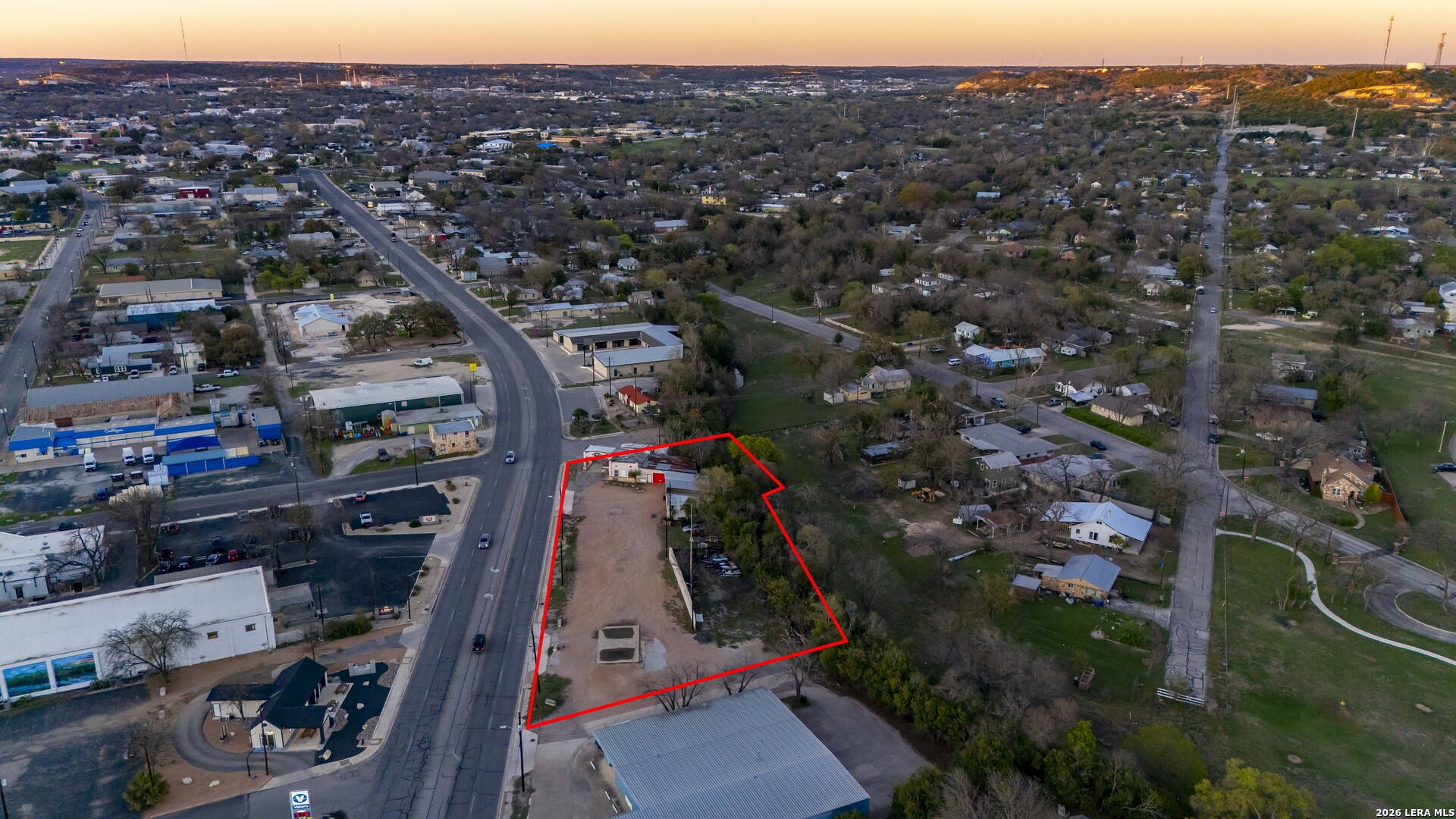 1704 Broadway Kerrville TX 78028