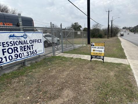 2307 Bandera Road San Antonio TX 78228