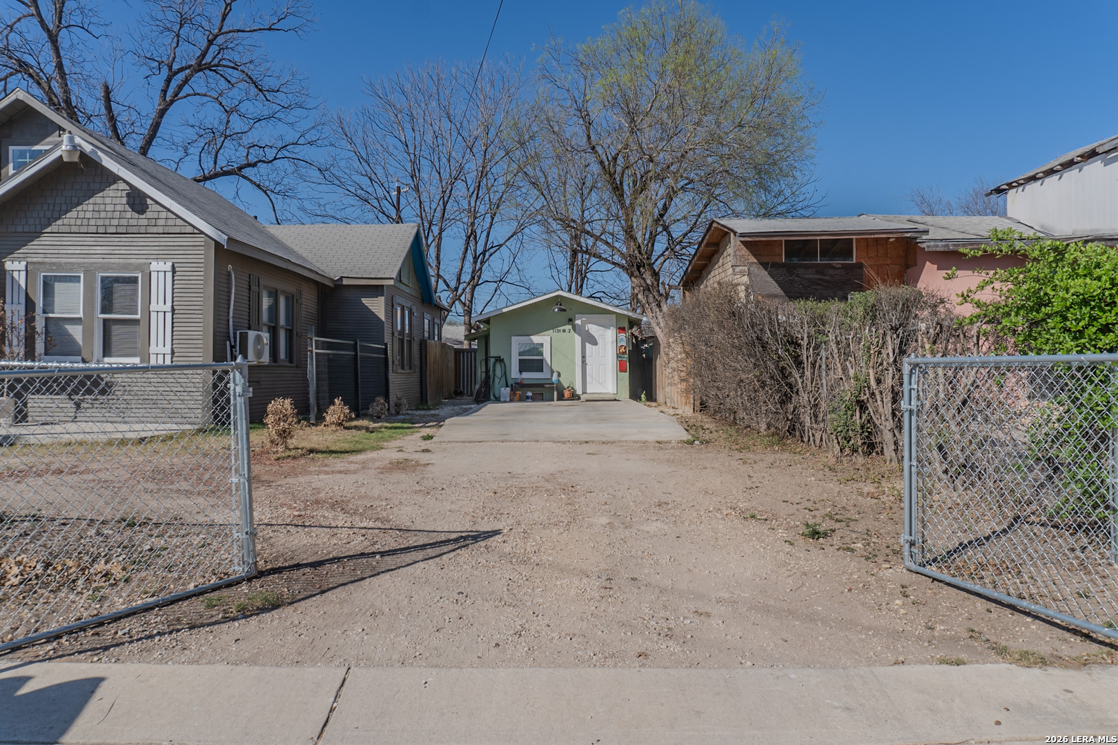 918 New Laredo San Antonio TX 78211
