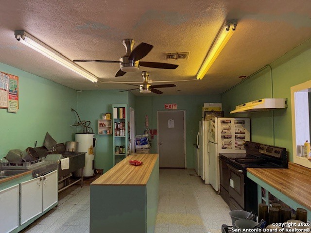 1900 S Washington Beeville TX 78102