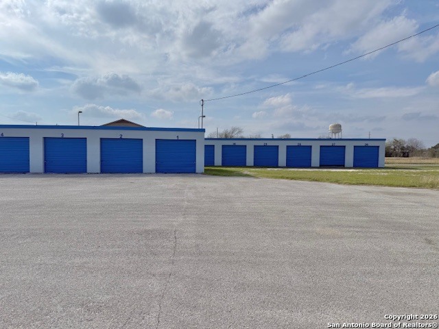 1900 S Washington Beeville TX 78102