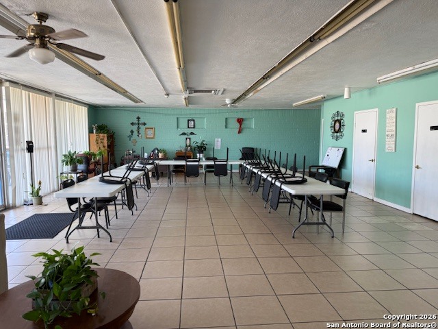 1900 S Washington Beeville TX 78102