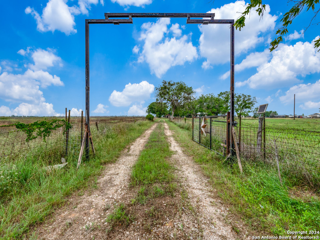 1807 Fm 758 New Braunfels TX 78130