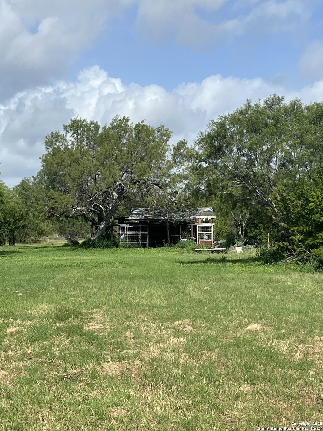 Lot 707 Deer Trail Jourdanton TX 78026