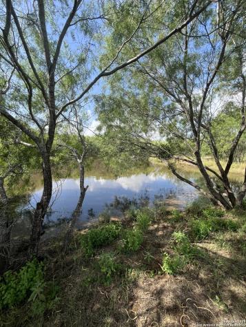 Lot 707 Deer Trail Jourdanton TX 78026