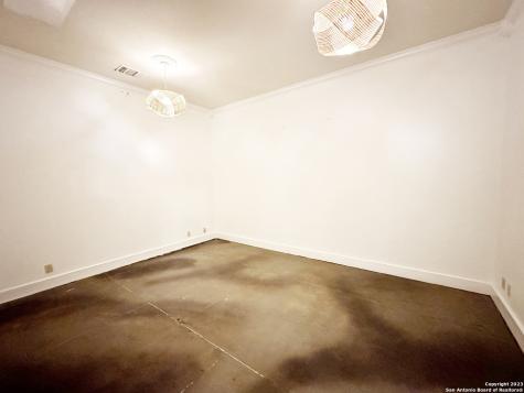 1708 Avenue M Hondo TX 78861