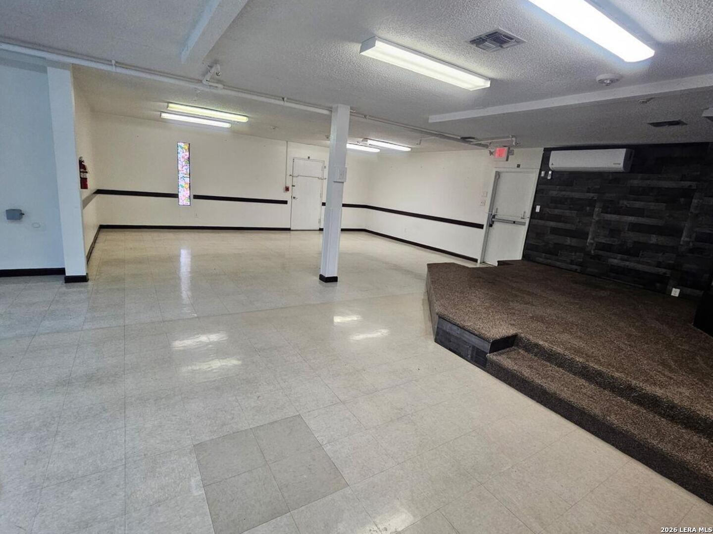 1830 Santa Barbara San Antonio TX 78201